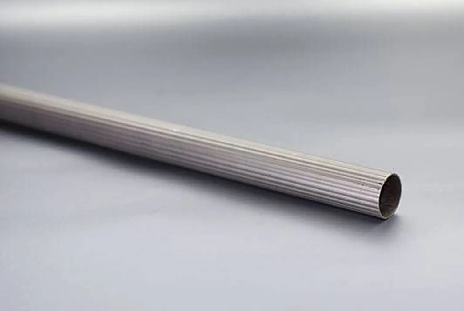 TORU "TRIIBULINE" 2,4M Ø16MM HÕBEDANE