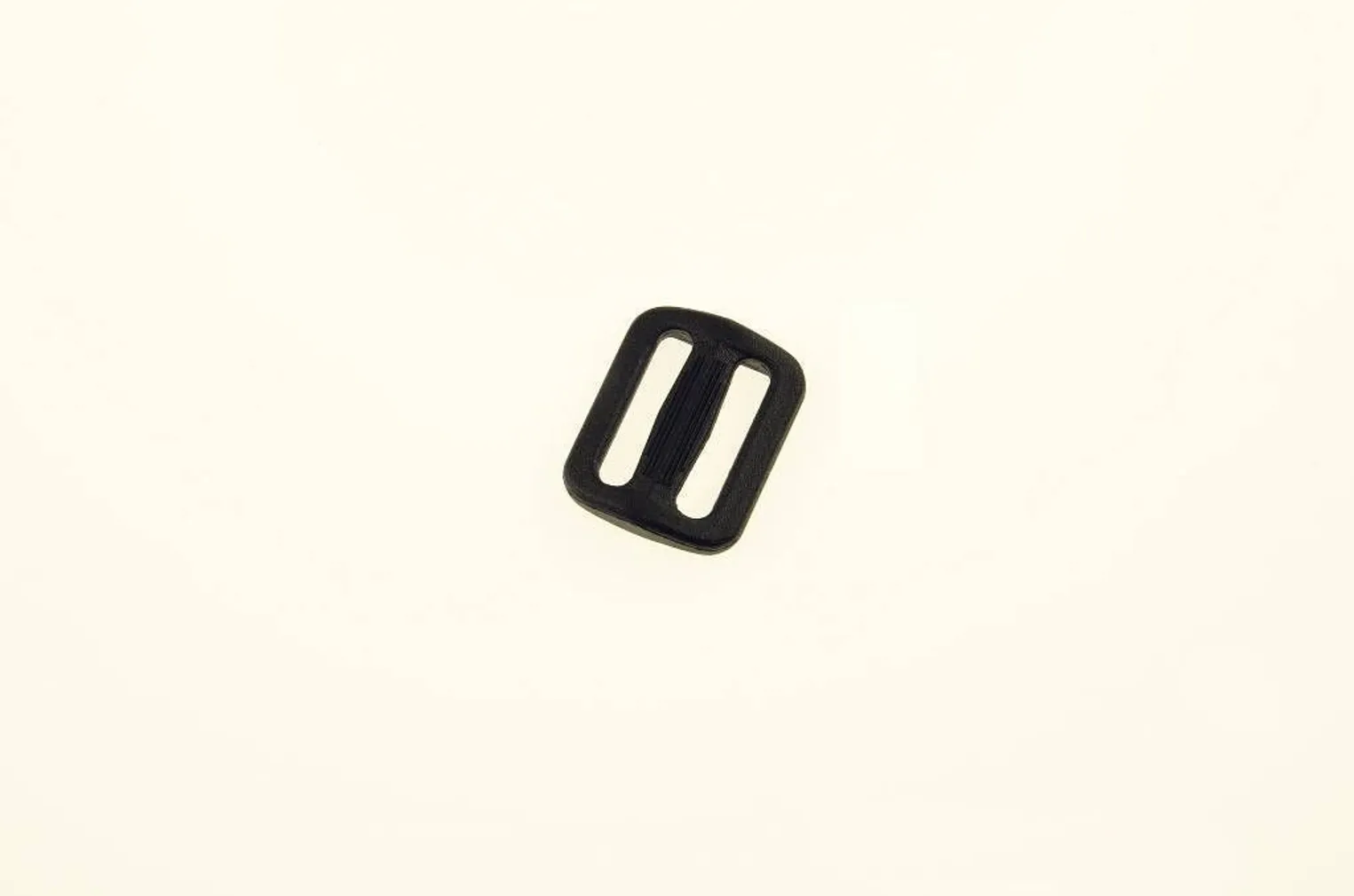 RIHMA PINGUTI 25 MM NAILON MUST