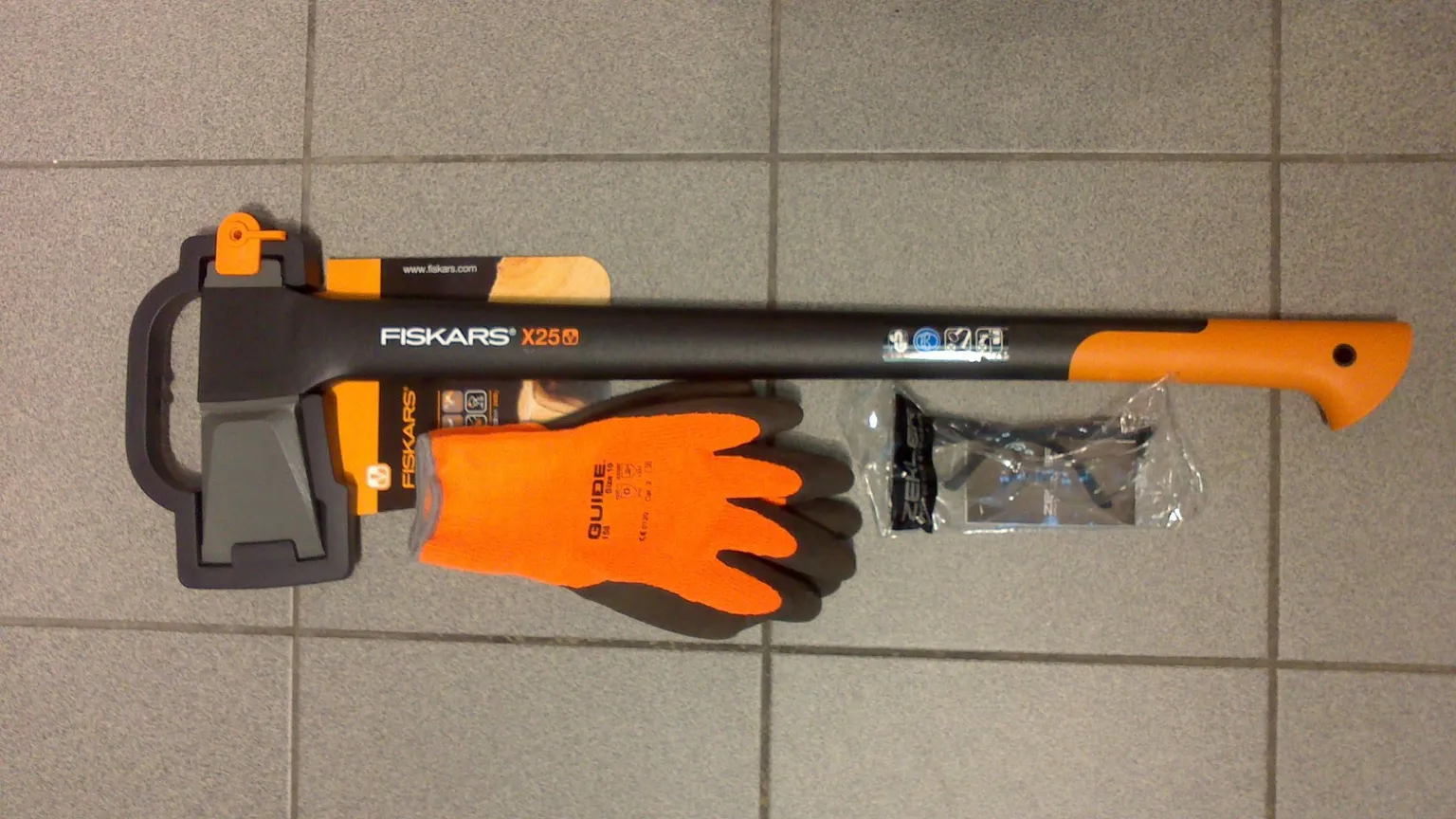 KOMPLEKT KIRVES X25-KAITSEPRILLID+KINDAD