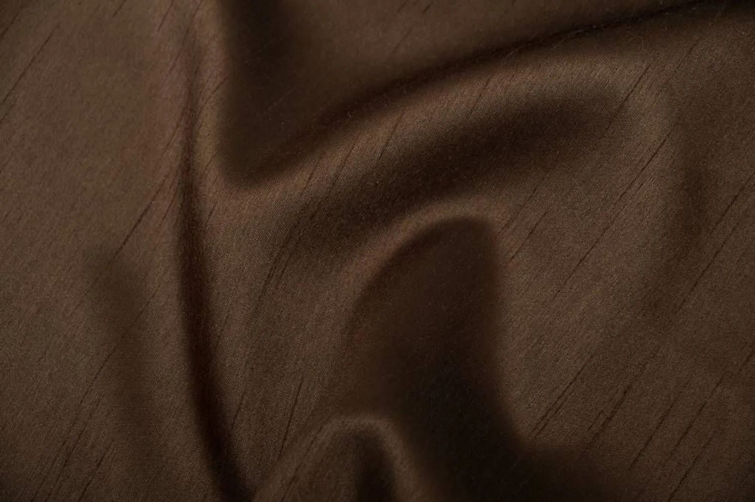 KARDIN SPLENDID SILK ÖÖSIDEGA 140X245CM PRUUN PIMENDAV