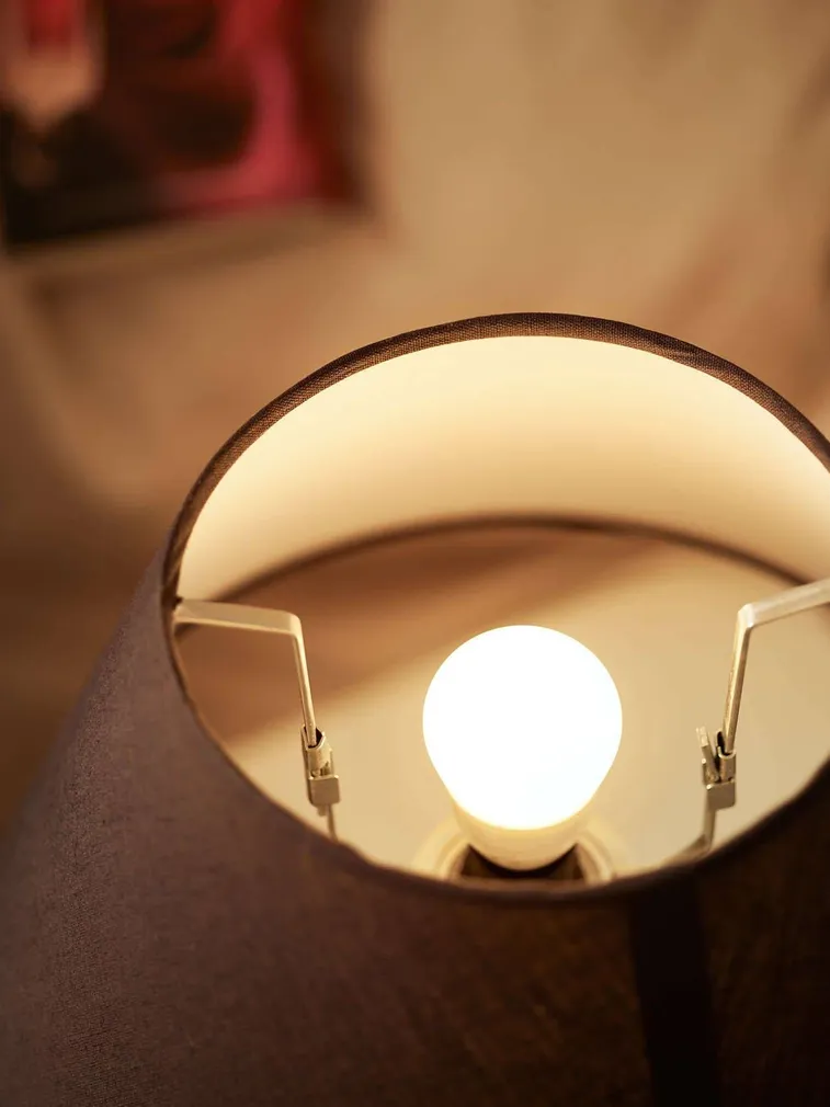 LED LAMP CLASSIC 7 - 60W A60 E27 WW ND 2TK PAKIS PHILIPS