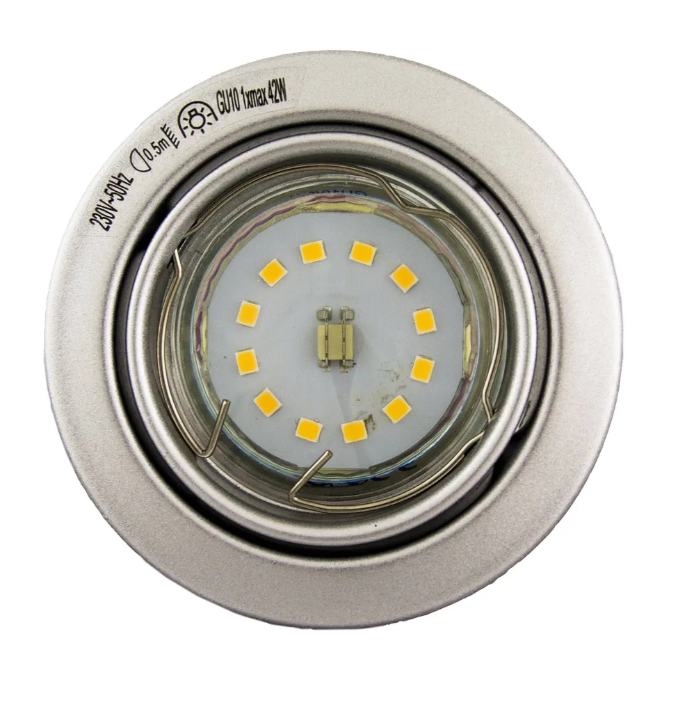 RIPPLAEVALGUSTI KOMPLEKT 3X3W GU10 LED HALL