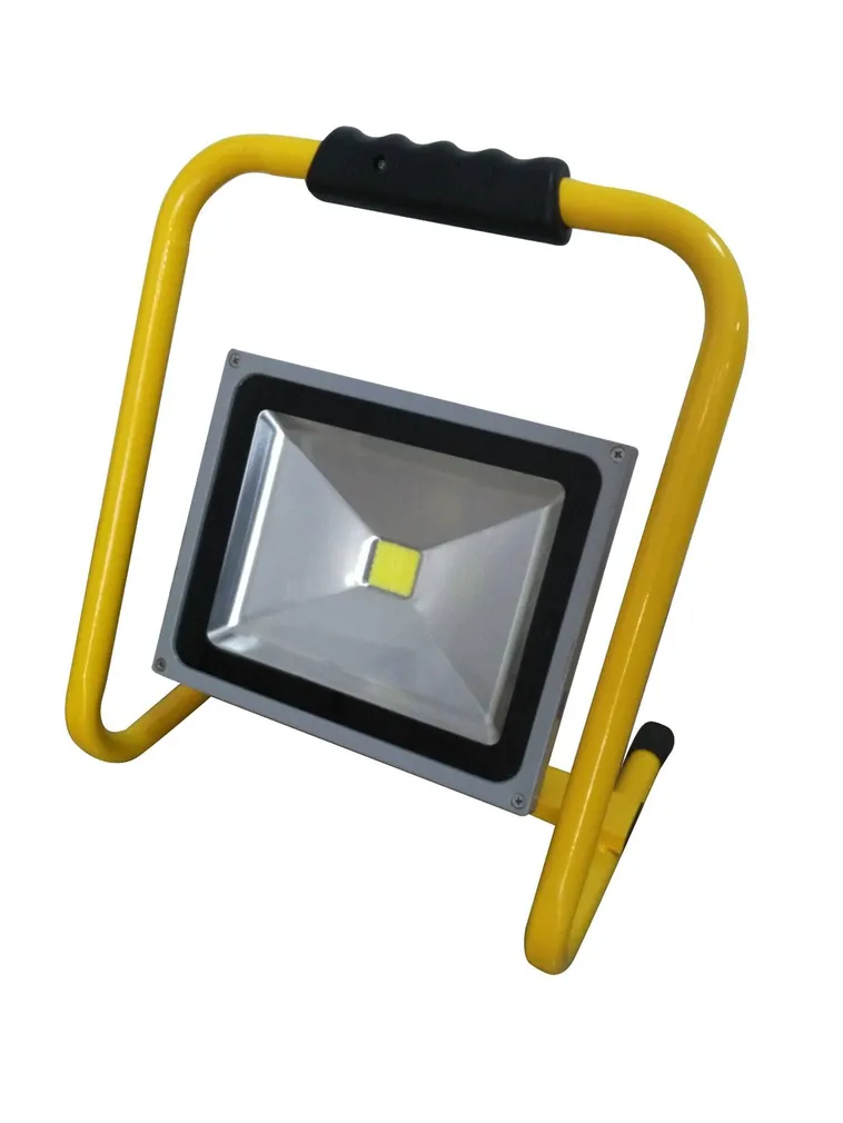 LED PROŽEKTOR 30W SANGAGA PISTIK+JUHE TESATEK