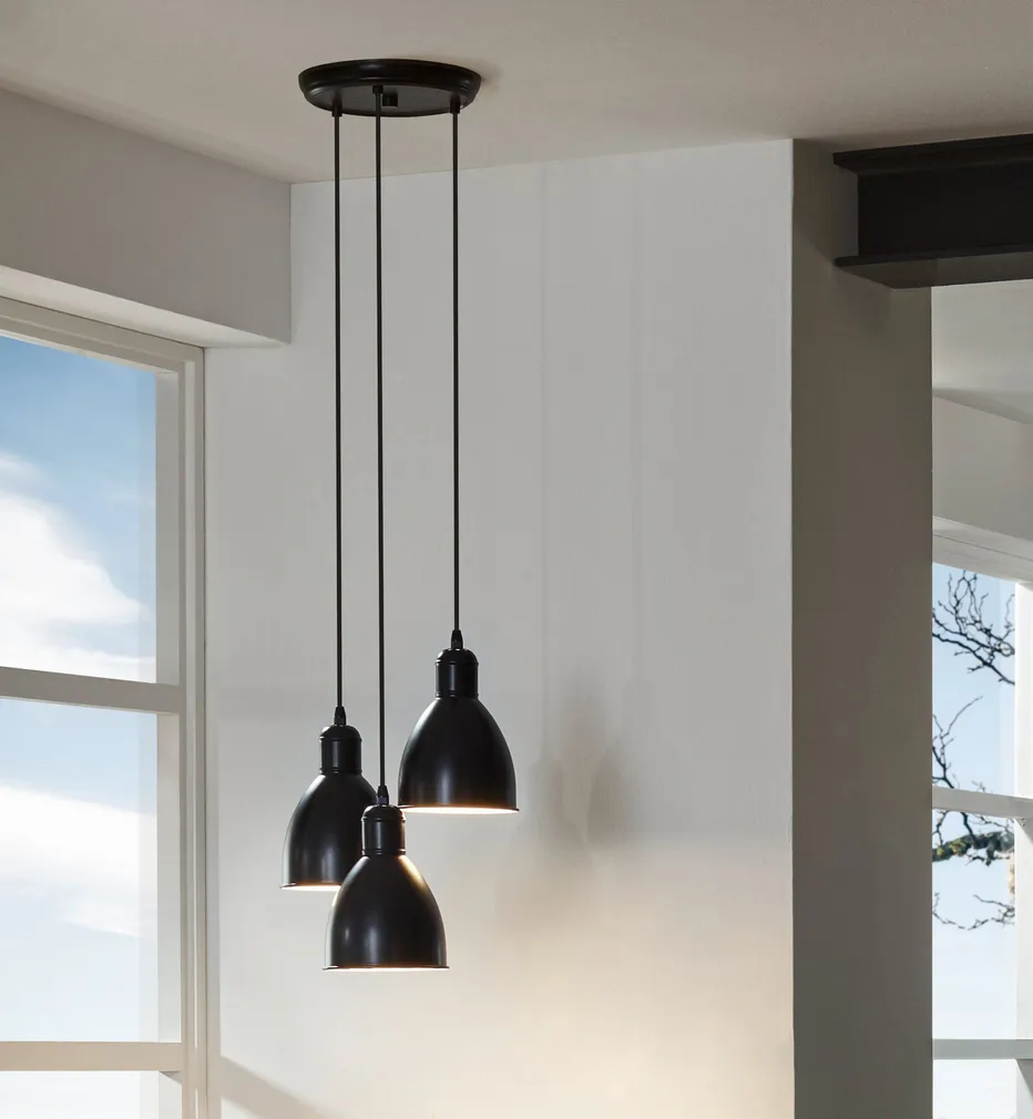 LAELAMP EGLO PRIDDY 3X60W E27 MUST