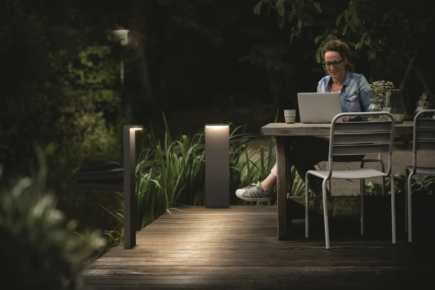 AIAVALGUSTI PHILIPS BUSTAN POST ANTRATSIIT 4,5W LED 1000LM IP44