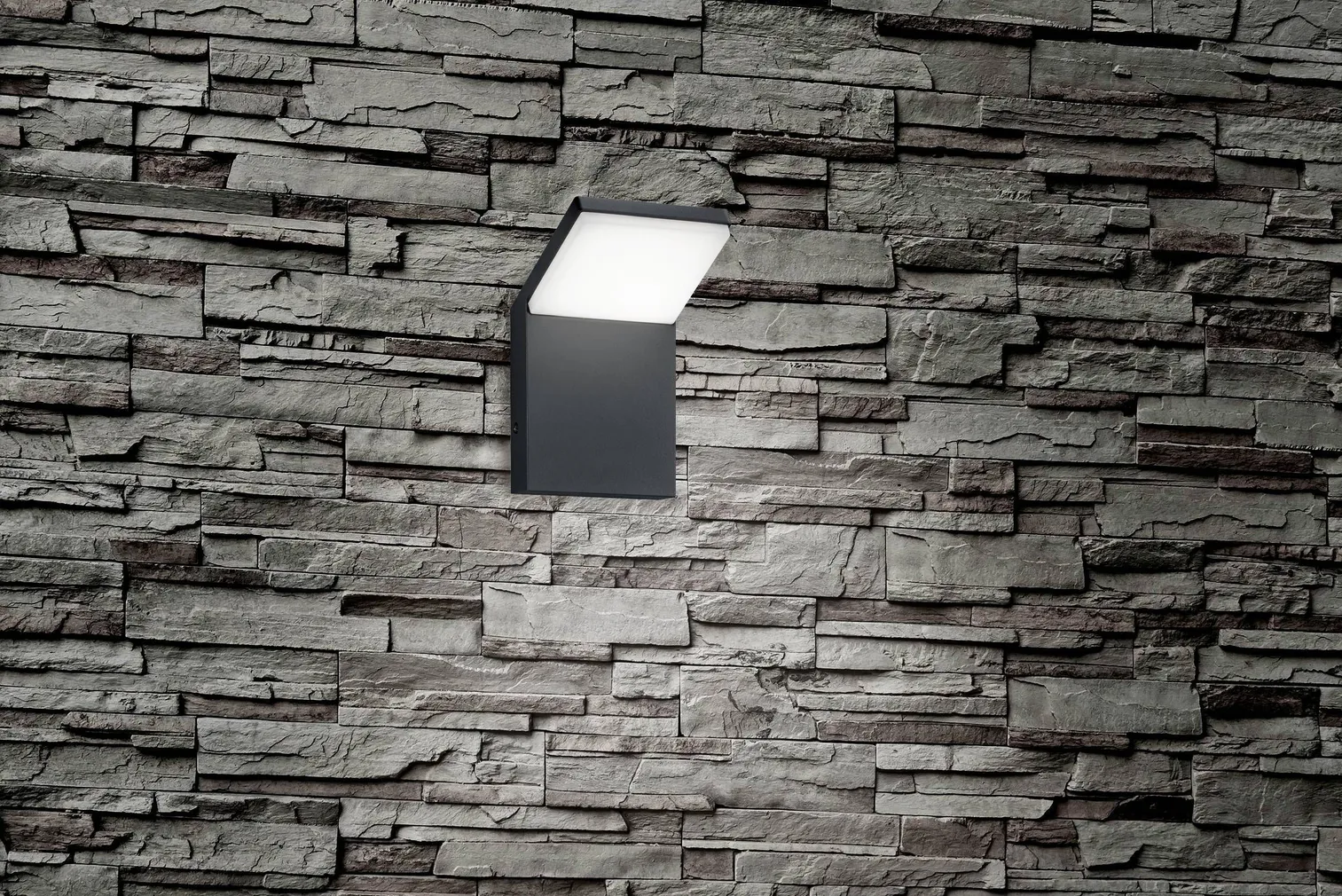 FASSAADIVALGUSTI PEARL 1X9W LED IP54