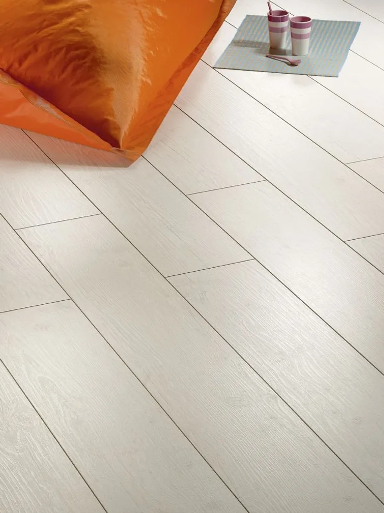 LAMINAATPARKETT PRESTO8 MÄND VALGE 1-LIPP 5G