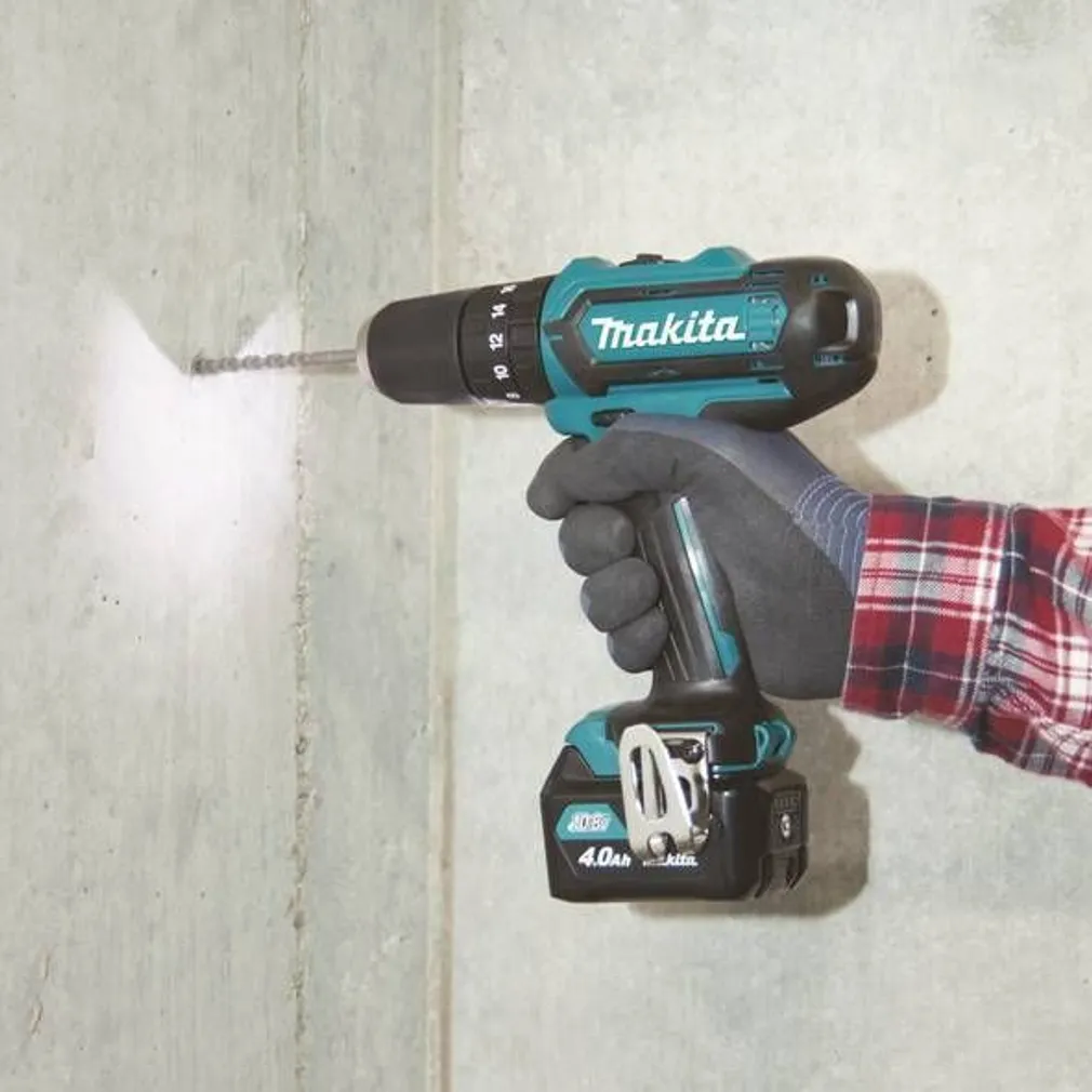 AKULÖÖKTRELL MAKITA HP331DZ 10,8V ILMA AKU JA LAADIJATA 