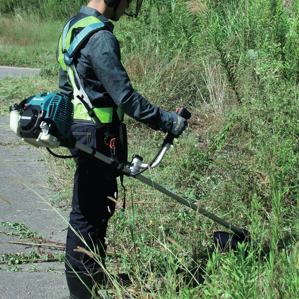 VÕSALÕIKUR MAKITA EM4350UH 4-TAKTI