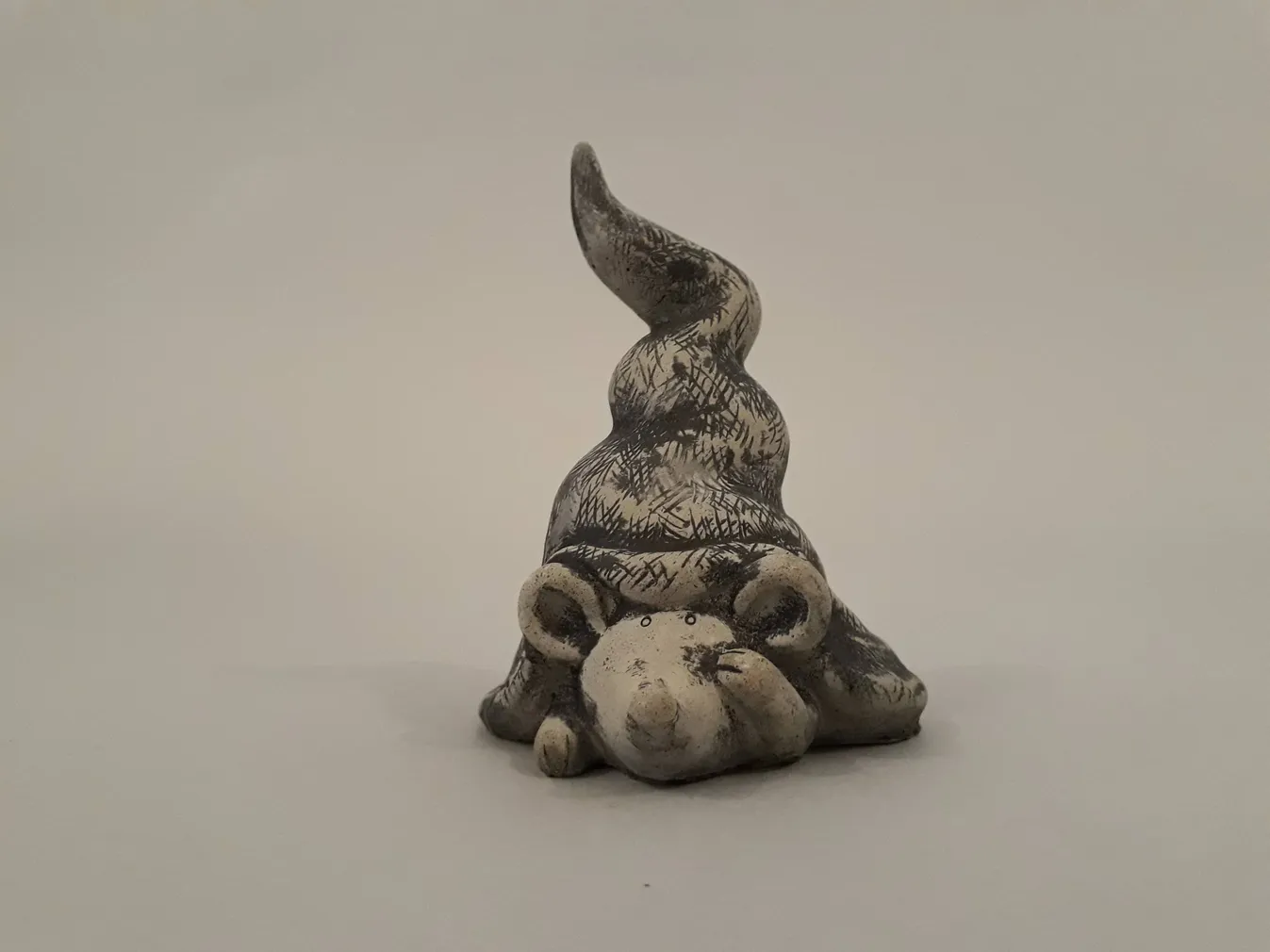 BETOONKUJU SKULPTUURIKODA HIIR MÜTSIGA