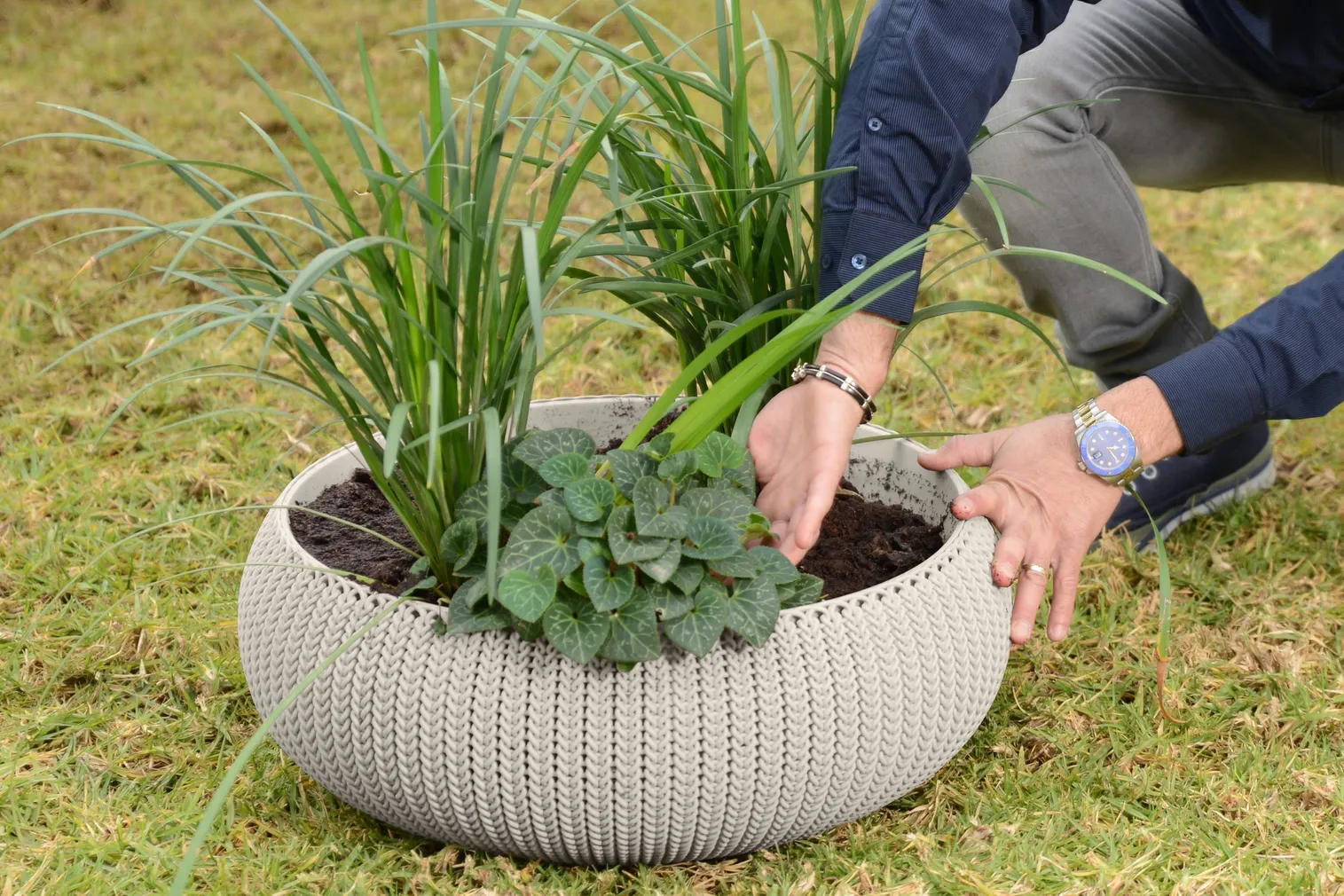 LILLEPOTIÜMBRIS COZY 22,8L BEEŽ