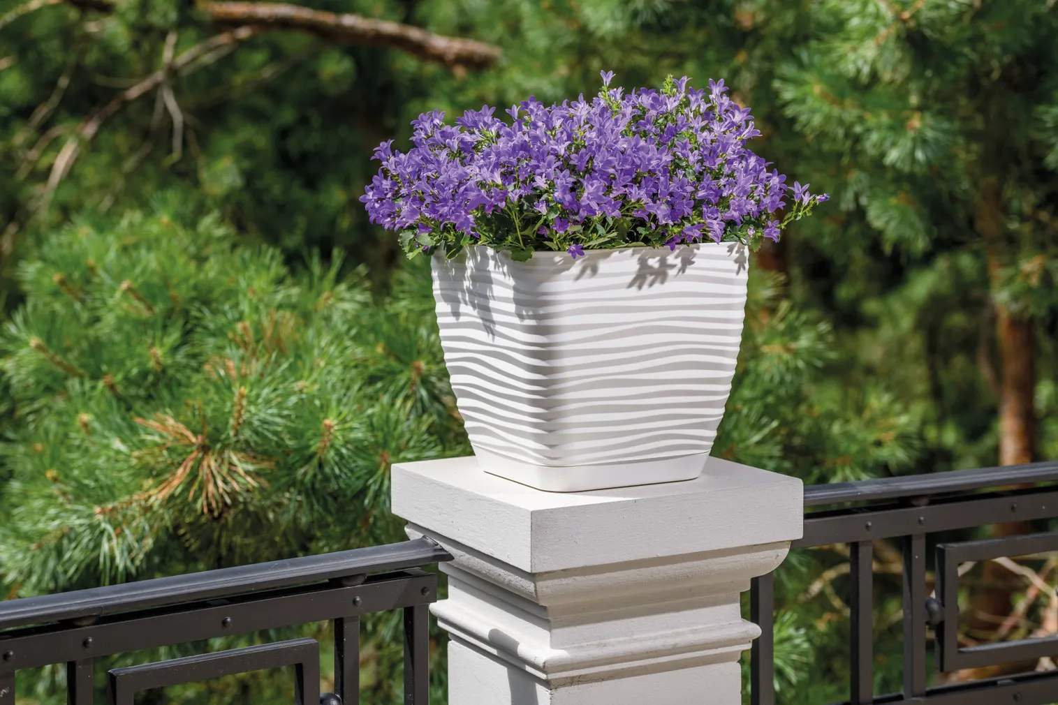 LILLEPOTT FORM-PLASTIC SAHARA KANDILINE VALGE 13CM