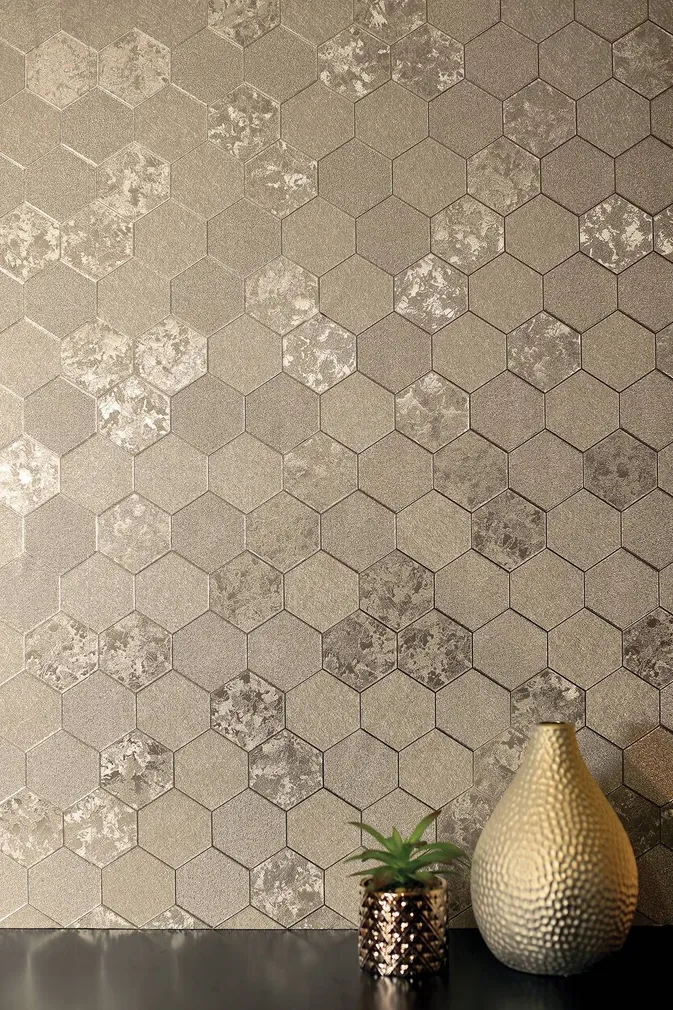 TAPEET ARTHOUSE FOIL HONEYCOMB CHAMPAGNE