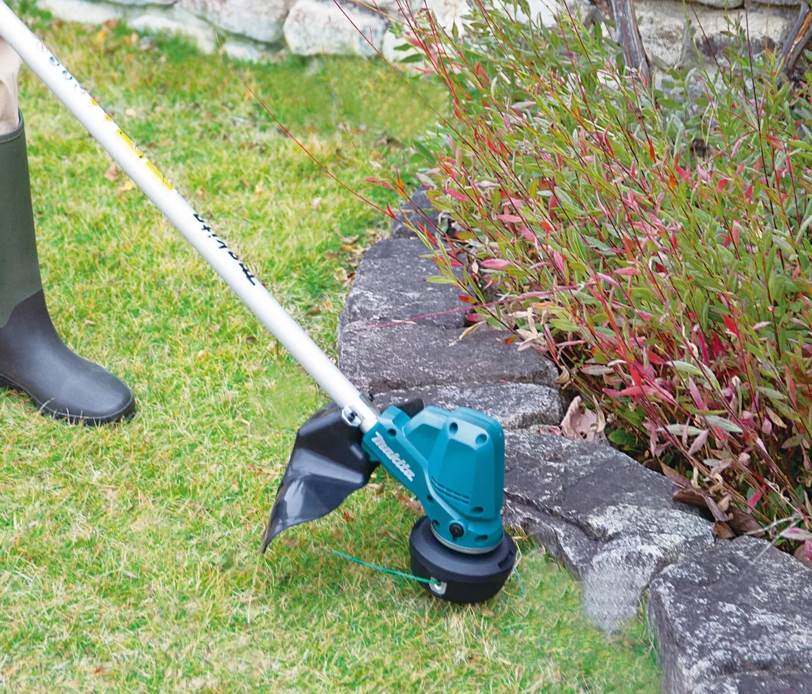 AKUTRIMMER MAKITA DUR190LZX3 18V HARJAVABA, ILMA AKU JA LAADIJATA