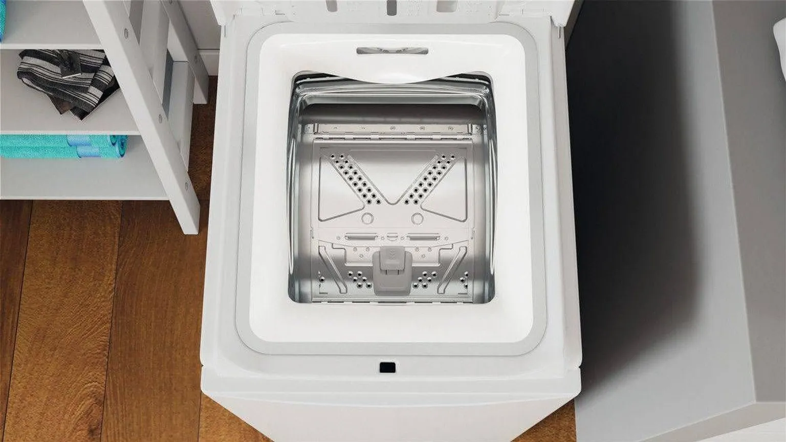 PESUMASIN INDESIT PEALTLAETAV BTWS60400EUN