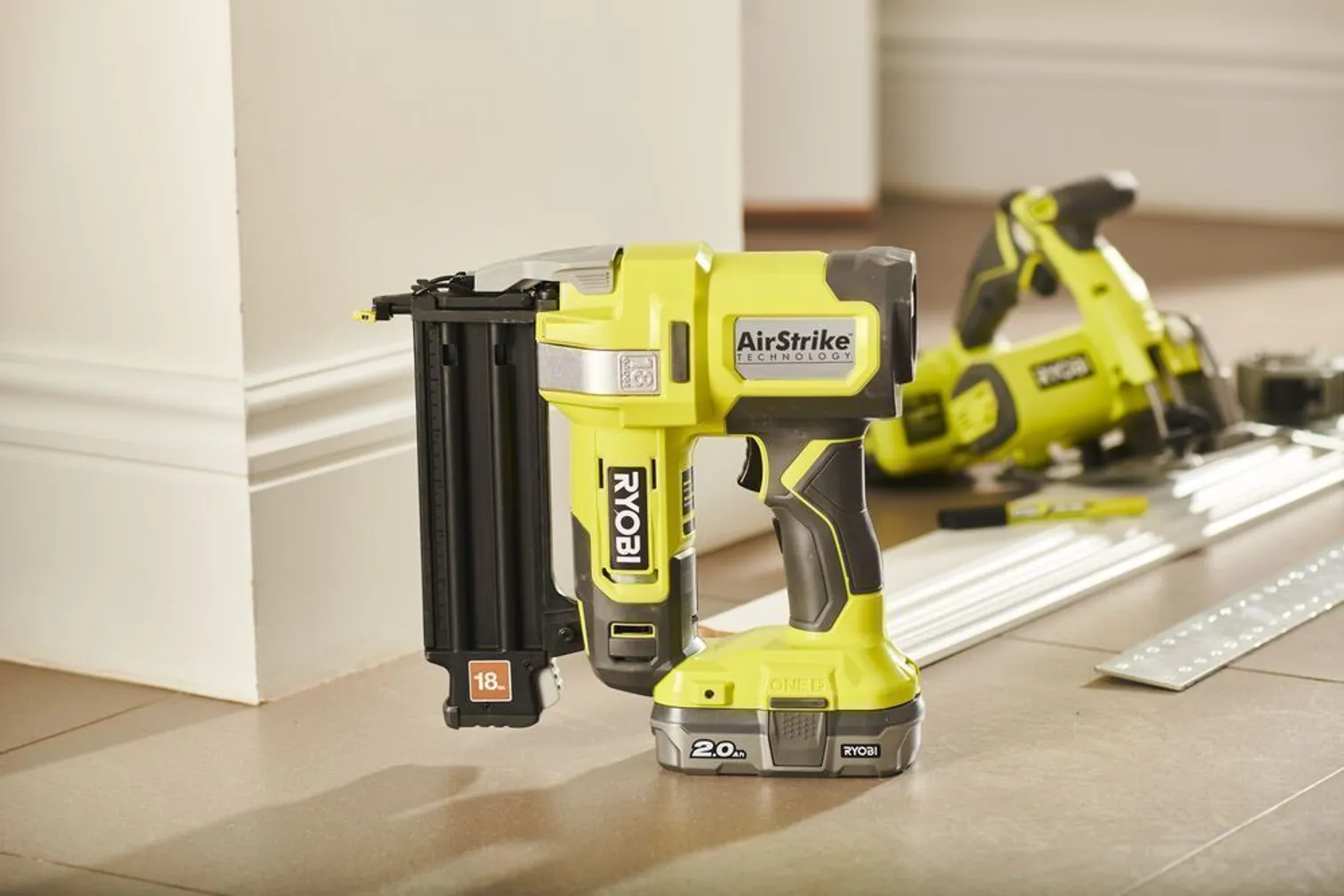 AKUNAELAPÜSTOL RYOBI R18GN18-0 ONE+ 18G 15-50MM