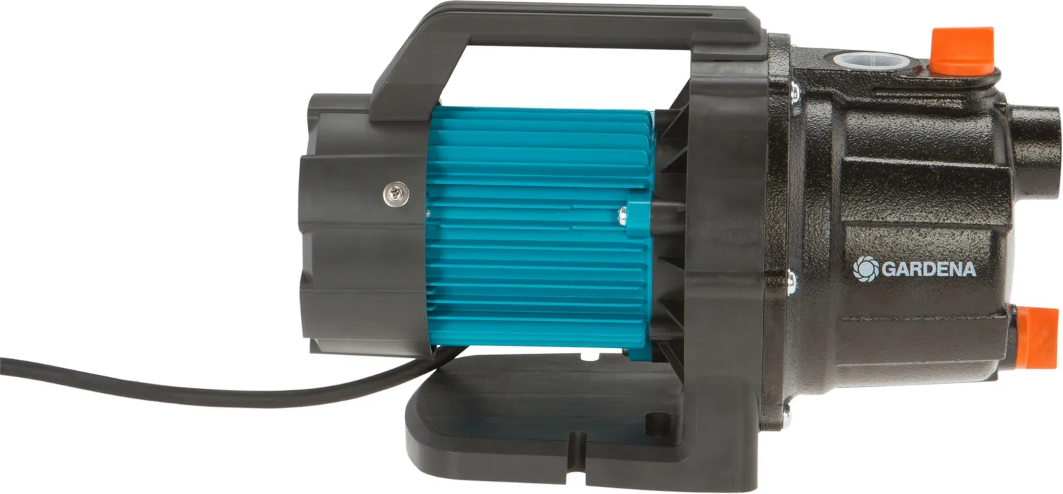 KASTMISPUMP GARDENA 3700/4 BASIC 800W 3700L/H 7/41M