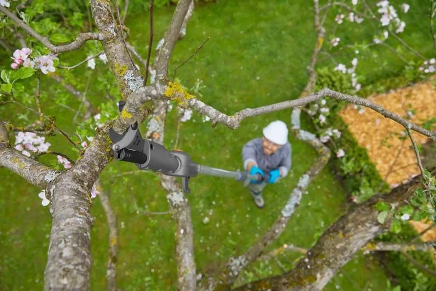 AKUOKSALÕIKUR GARDENA HIGHCUT 360/18V P4A, AKU JA LAADIJAGA