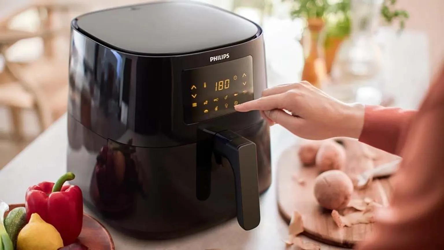 KUUMAÕHUFRITÜÜR PHILIPS ESSENTIAL XL HD9270/90
