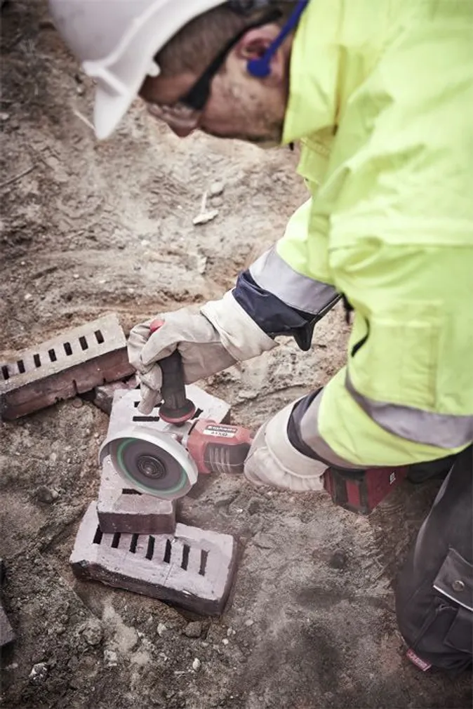 TEEMANTLÕIKEKETAS KWB, SEGMENDITUD 115MM