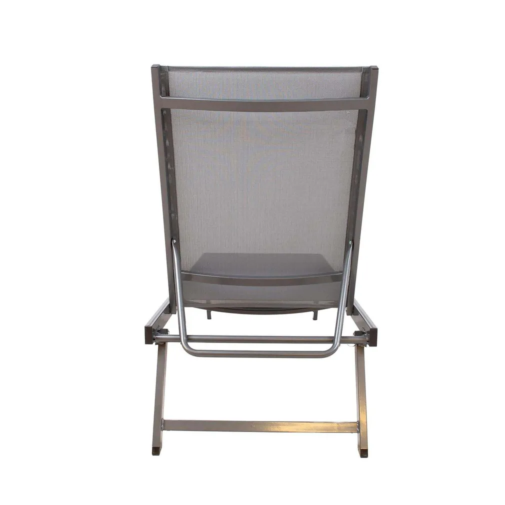 LAMAMISTOOL ARIO HALL