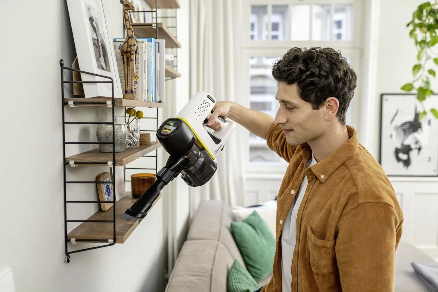 AKUTOLMUIMEJA KÄRCHER VC 4 CORDLESS MYHOME PET