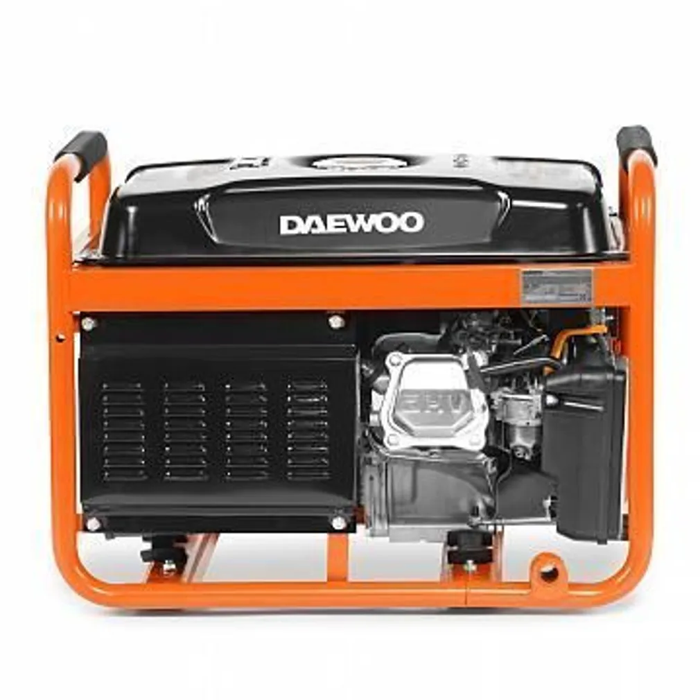 BENSIINIMOOTORIGA GENERAATOR DAEWOO GDA 3500