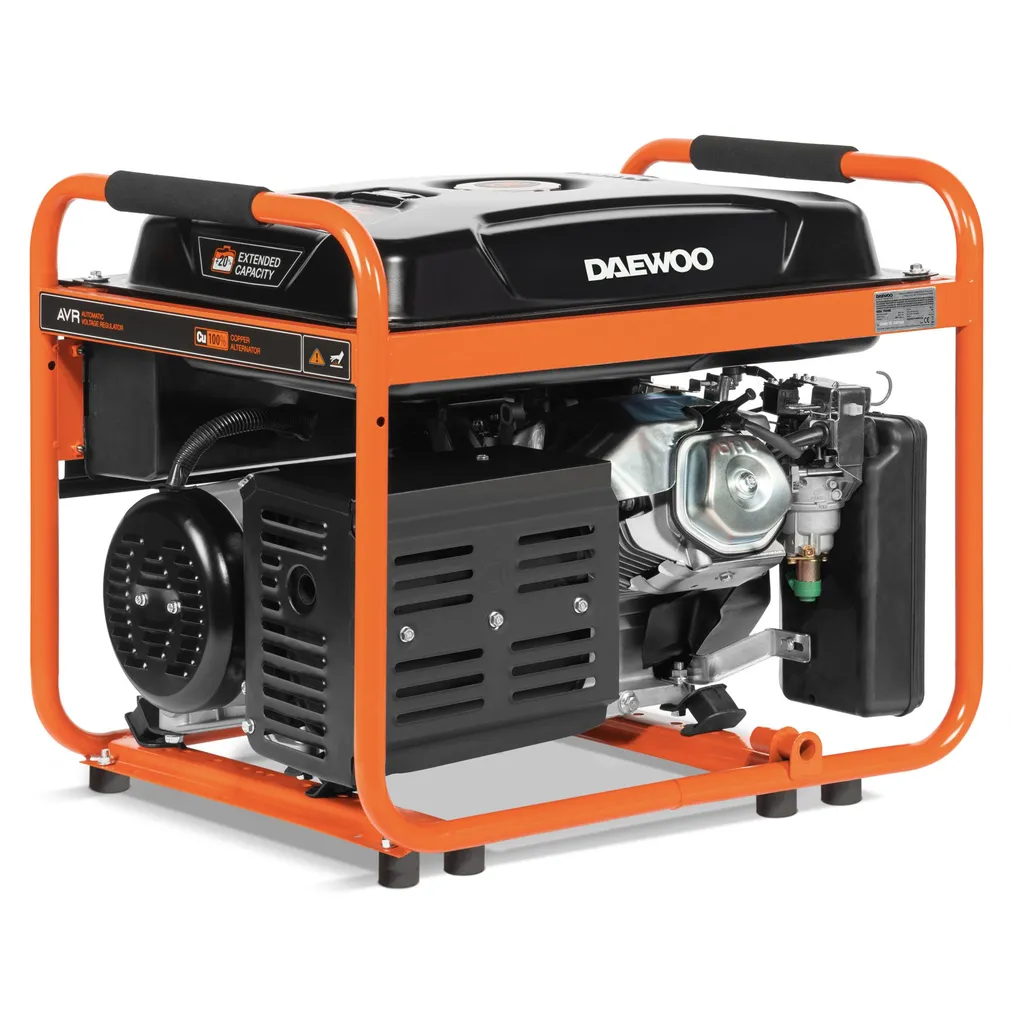 BENSIINIMOOTORIGA GENERAATOR DAEWOO GDA 7500E
