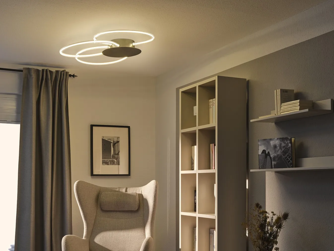 LAEVALGUSTI LEDVANCE AURA 21W 830 CLICK DIM