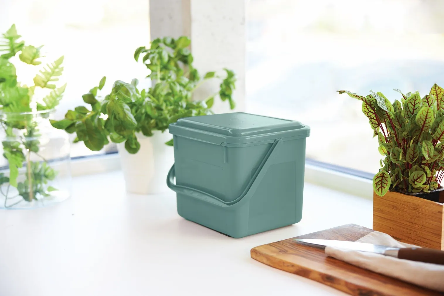 TOIDUJÄÄTMETE PRÜGIKAST BIO ROHELINE 4,5L