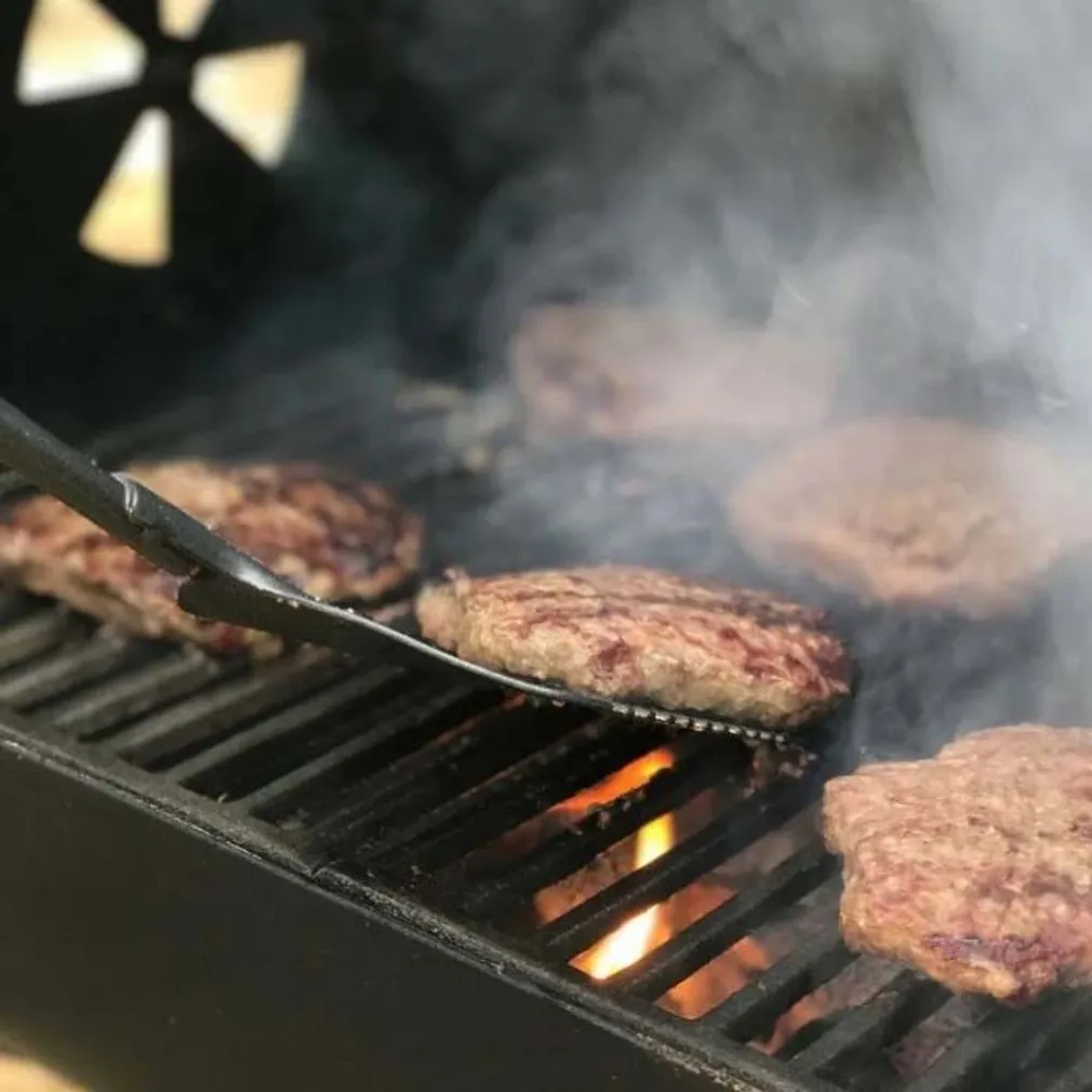 SUITSUAHJUGA SÖEGRILL CHARGRILLER, KAASASKANTAV