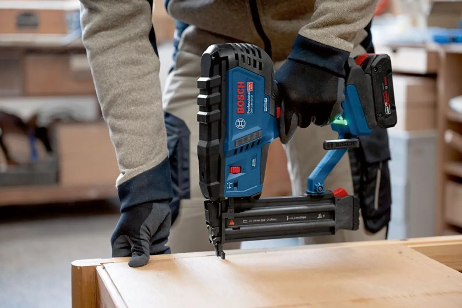 AKUNAELAPÜSTOL BOSCH GNH 18V-50 M PROFESSIONAL