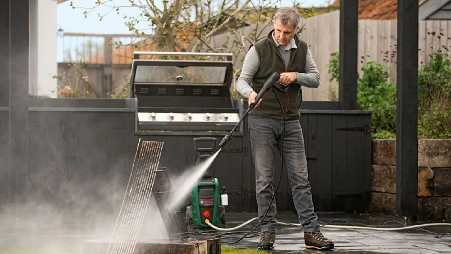 SURVEPESUR BOSCH UNIVERSAL AQUATAK 125