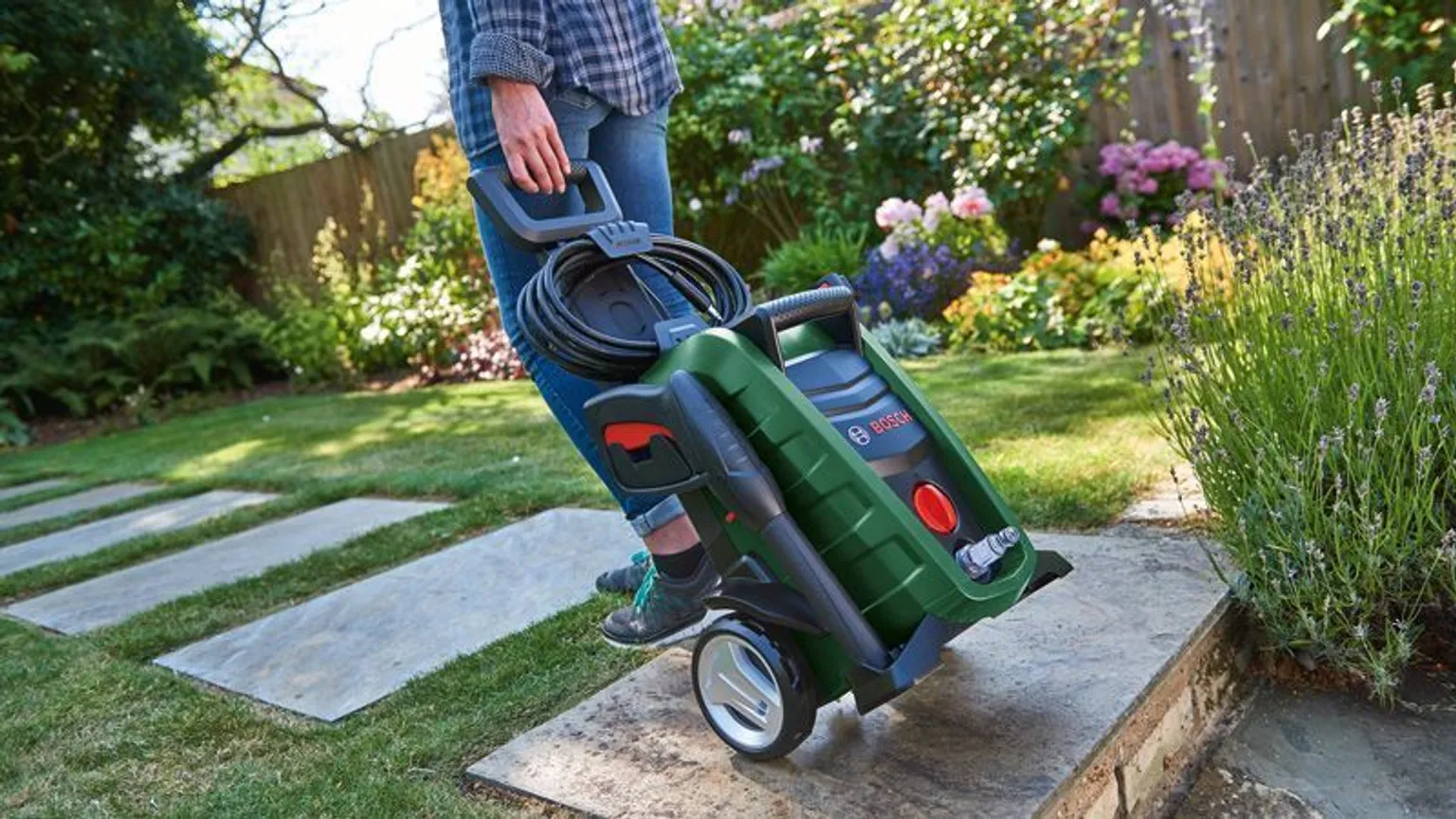 SURVEPESUR BOSCH UNIVERSALAQUATAK 135 