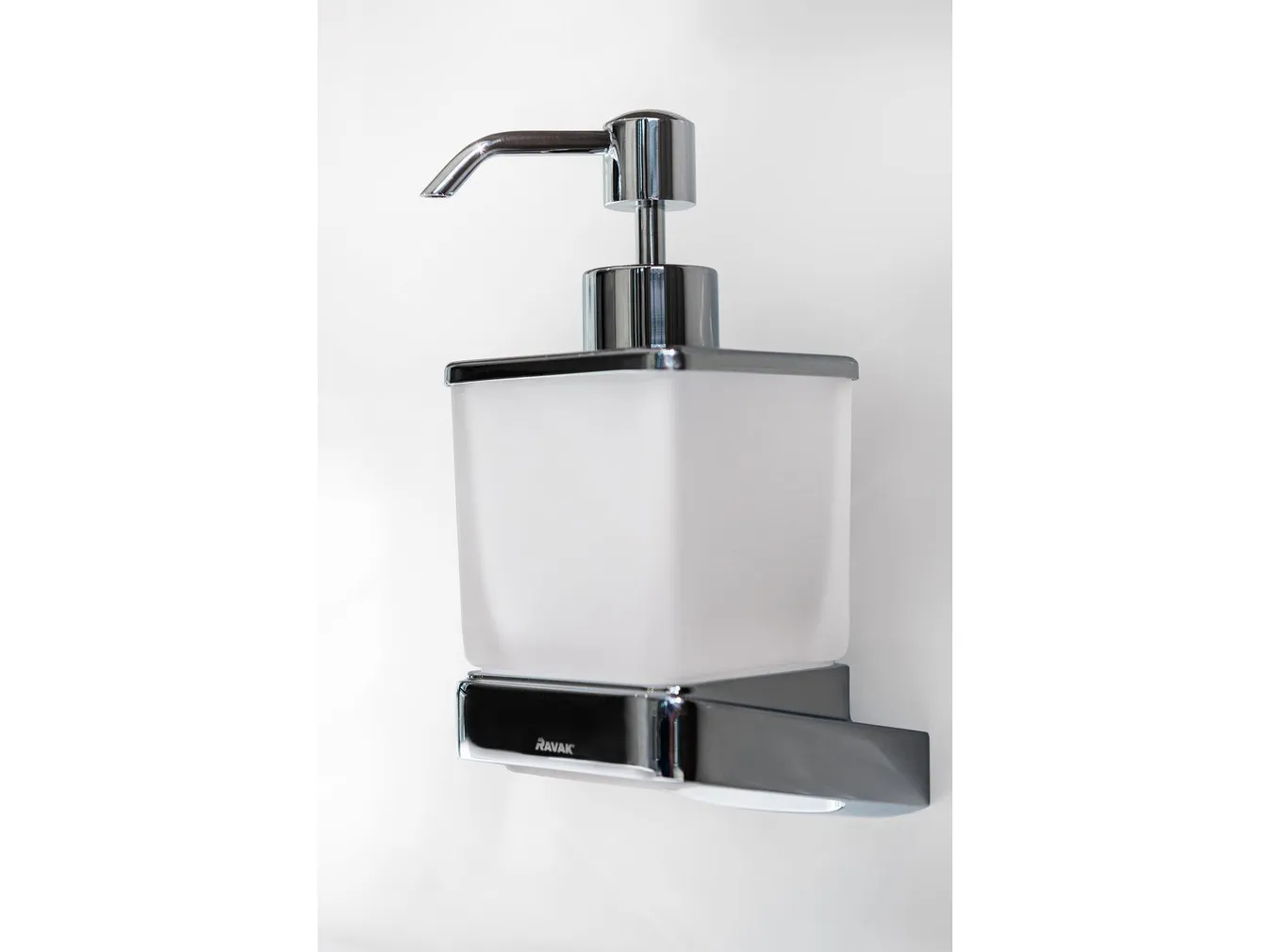 SEEBIDOSAATOR RAVAK 10° TD 231.00, KROOM