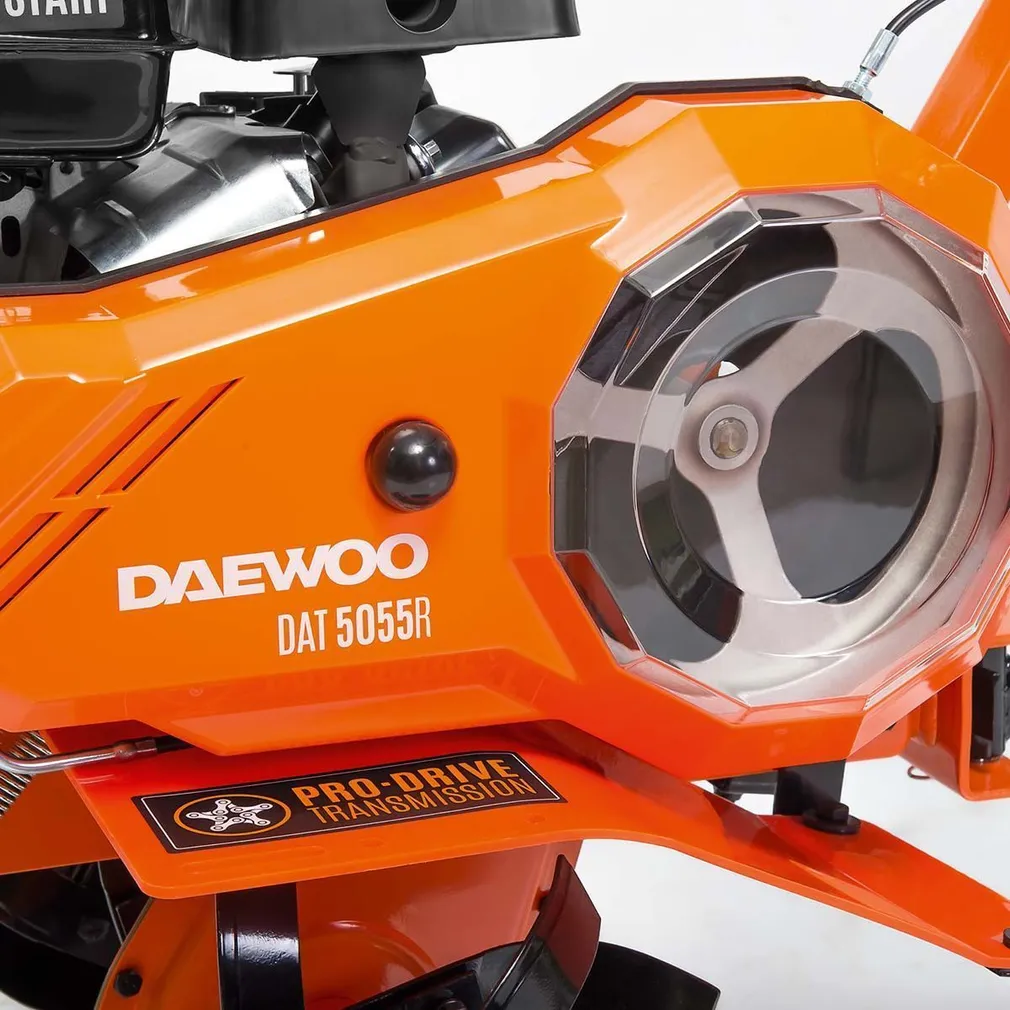 BENSIINIMOOTORIGA KULTIVAATOR DAEWOO DAT 5055R