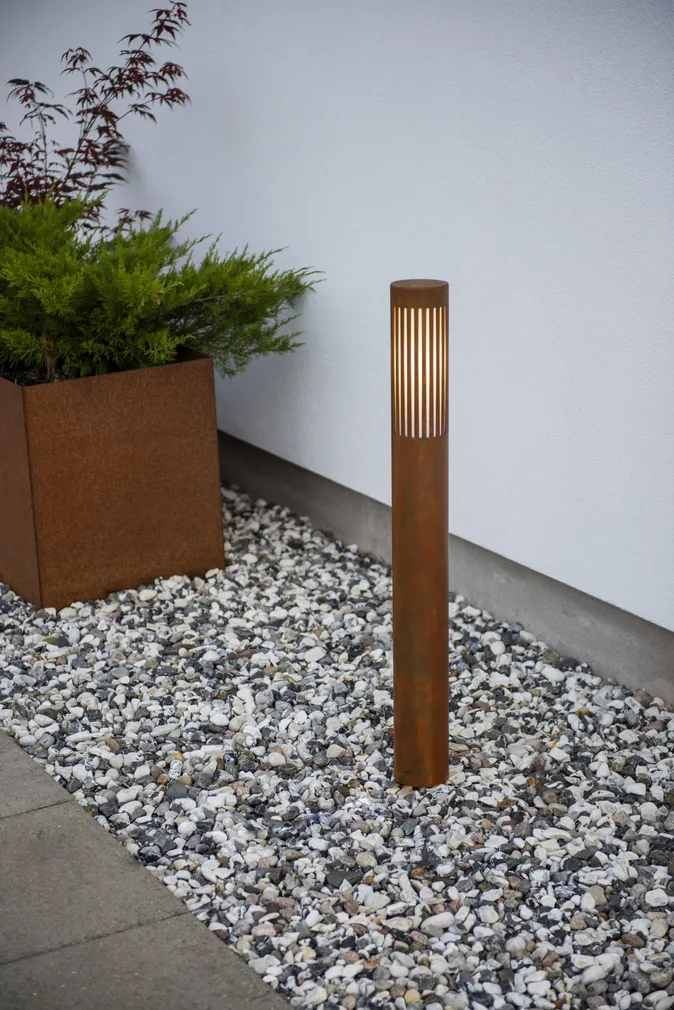 VÄLISVALGUSTI KONSTSMIDE VÄIKE LATERN PISTOIA E27 15W IP54 ROOSTE