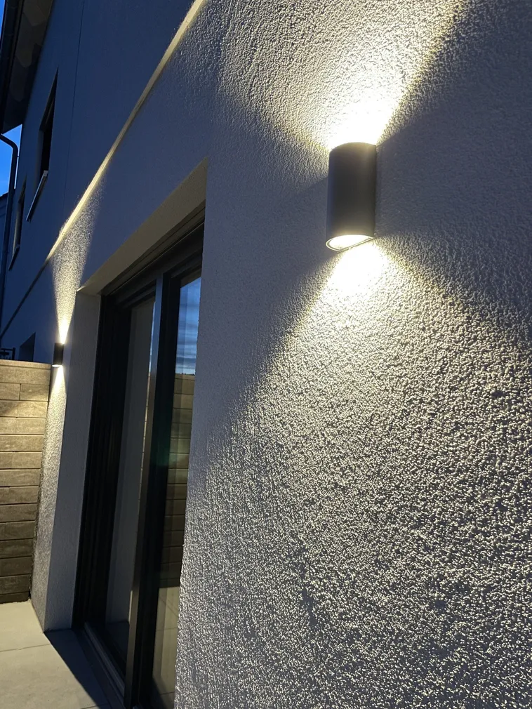 VÄLISVALGUSTI LEDVANCE ENDURA STYLE SEINA 12W TUME HALL