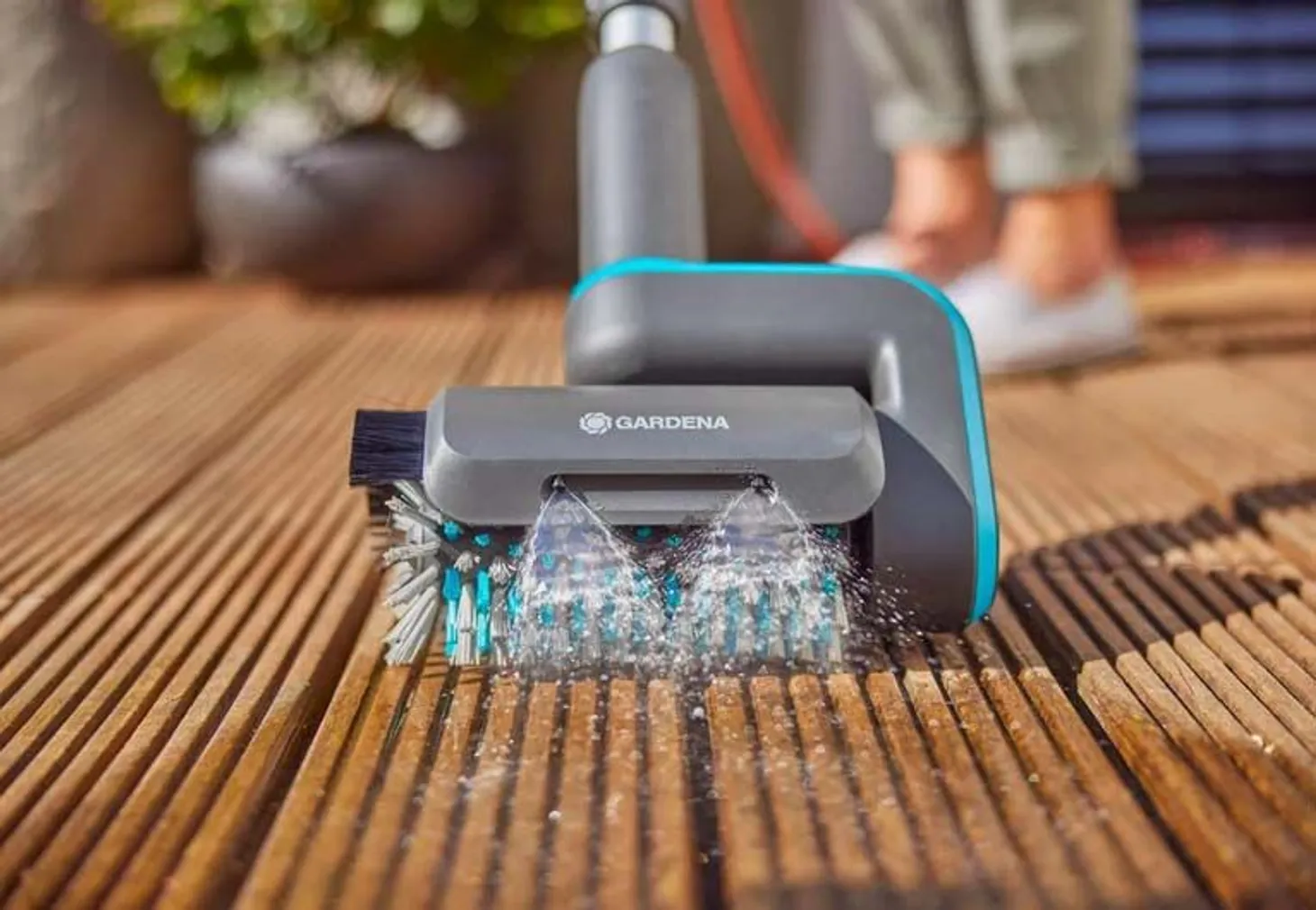 AKUPUHASTUSHARI GARDENA AQUABRUSH