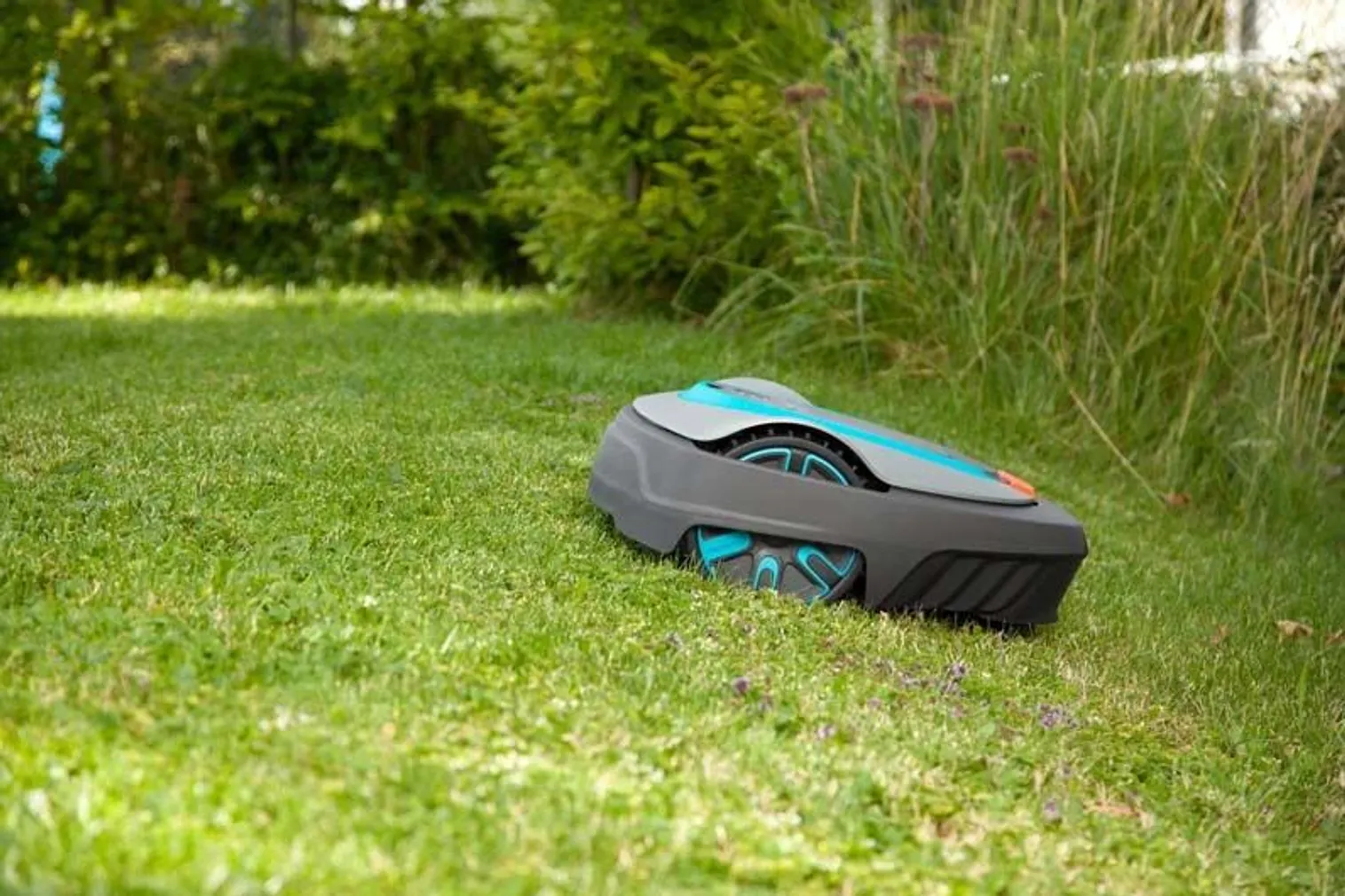 ROBOTNIIDUK GARDENA SILENO CITY 400M2