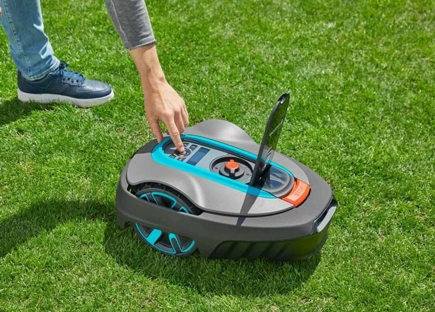 ROBOTNIIDUK GARDENA SMART SILENO CITY 400M2