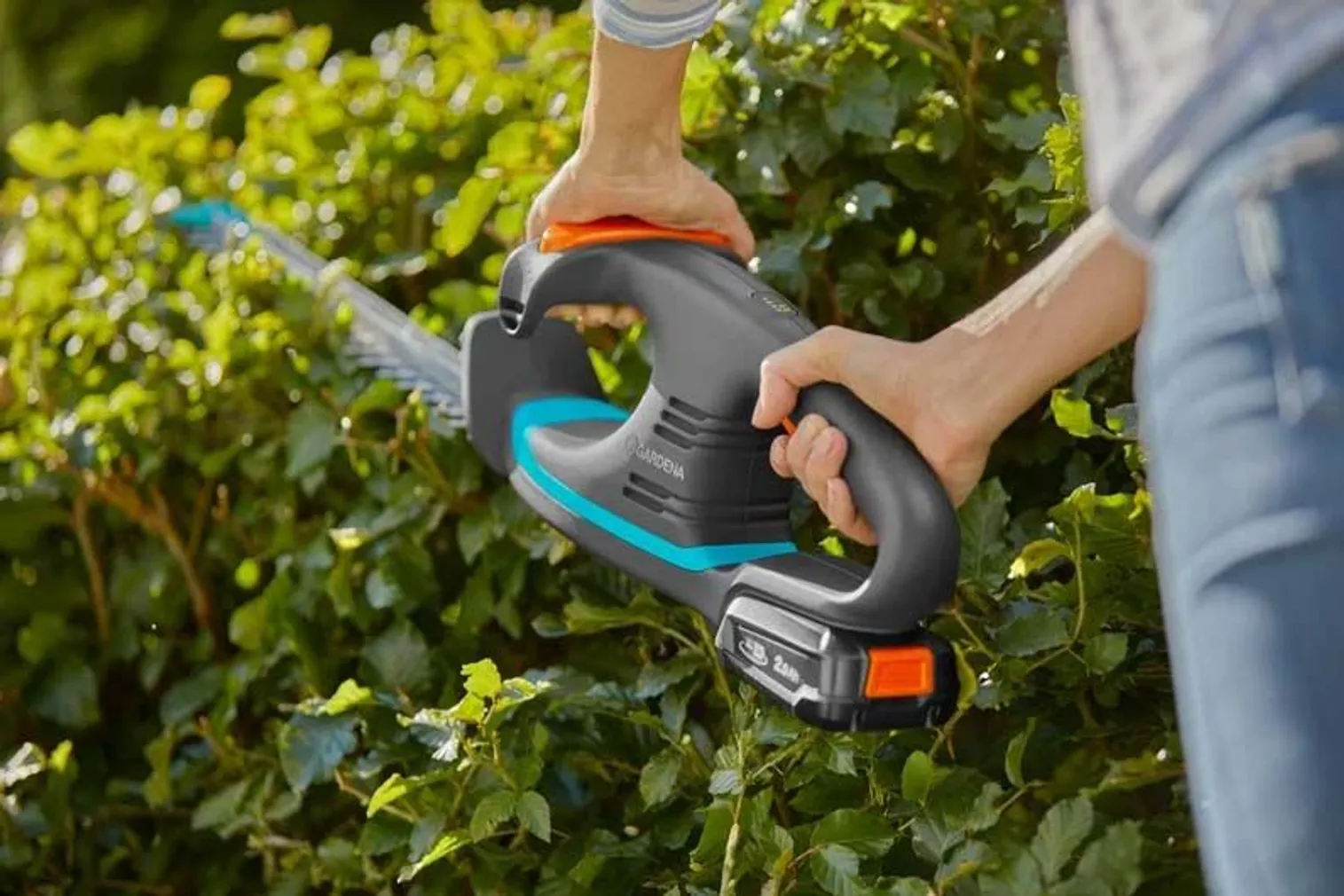 HEKILÕIKUR GARDENA EASYCUT 40/18V P4A, AKU JA LAADIJAGA