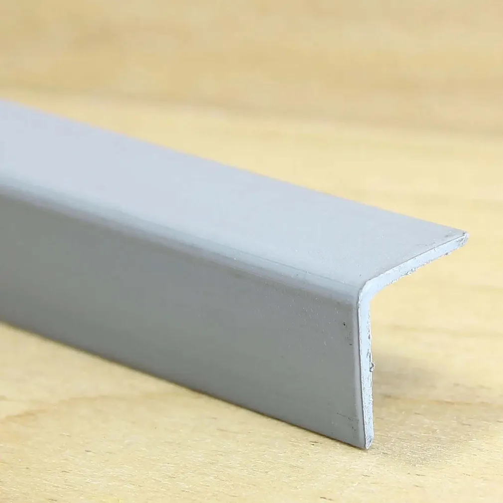 VÄLISNURGALIIST PVC KKU12 HALL 12X12MM 2,6M