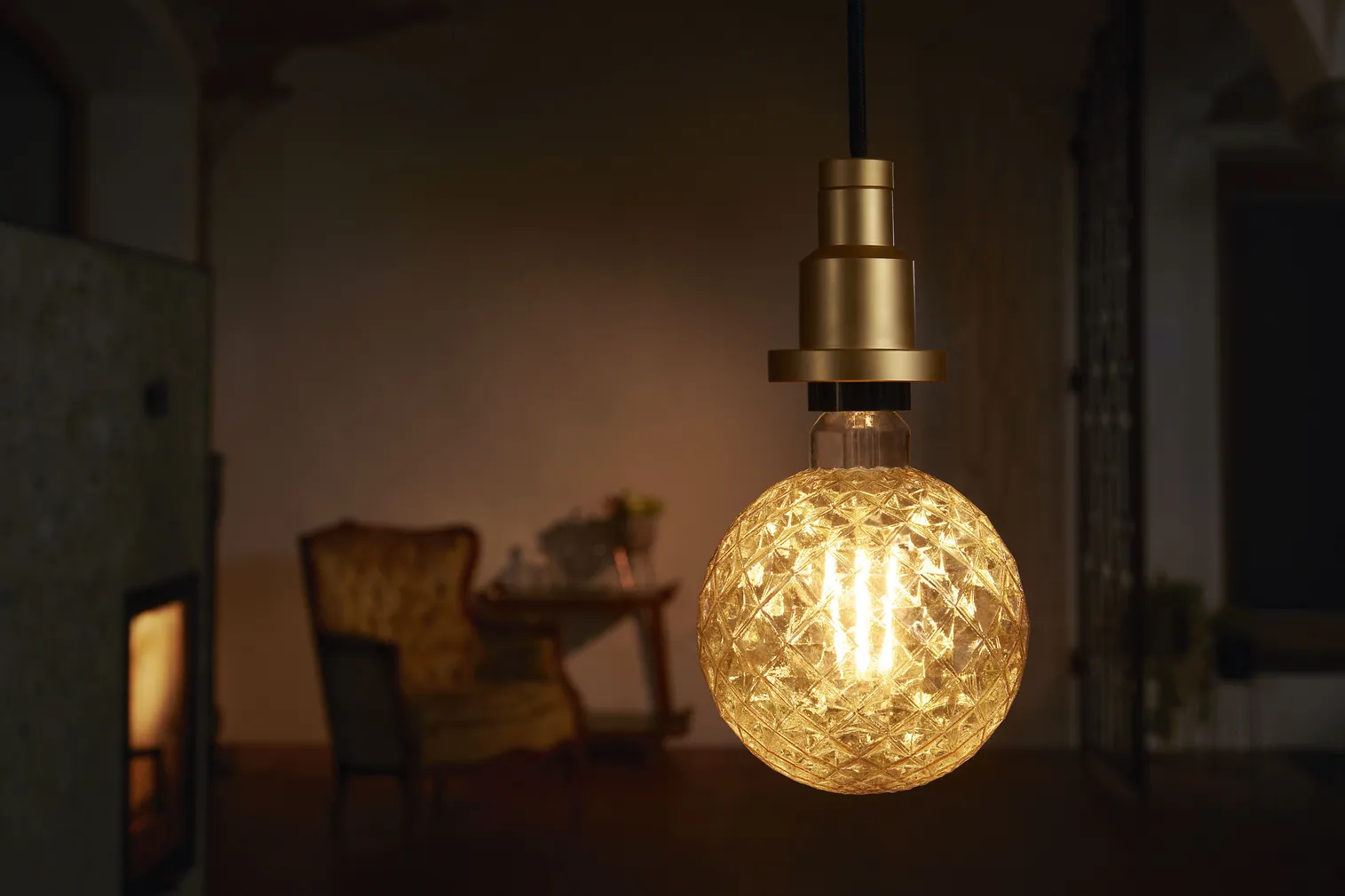 LED LAMP OSRAM BIG GLOBE 4W E27 470LM 2400K KULDNE