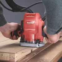 ÜLAFREES MAKITA M3601 900W