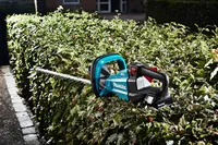 AKUHEKILÕIKUR MAKITA DUH502Z 18V LI-ION 500MM ILMA AKUDE JA LAADIJATA