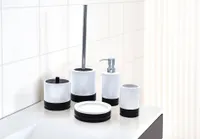 WC-HARI HOIDJAGA CHIC VALGE-MUST
