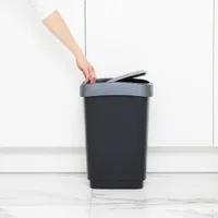 PRÜGIKAST TWIST KAANEGA MUST 25L