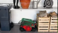 SAMBLAEEMALDAJA BOSCH UNIVERSALRAKE 900