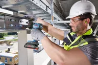 AKULÖÖKKRUVIKEERAJA BOSCH GSB 18V-210 C ILMA AKU JA LAADIJATA